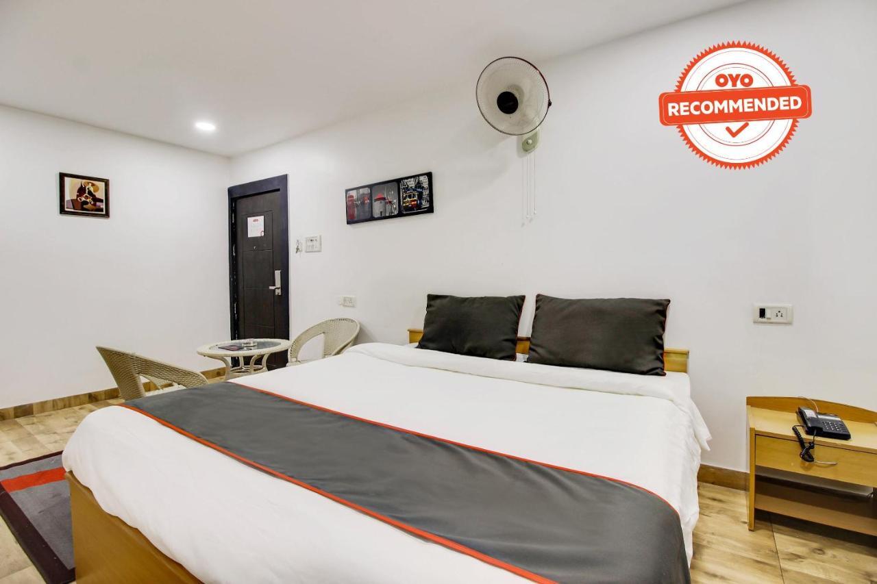 Oyo 2794 Hotel Plaza Inn Guwahati Exterior foto